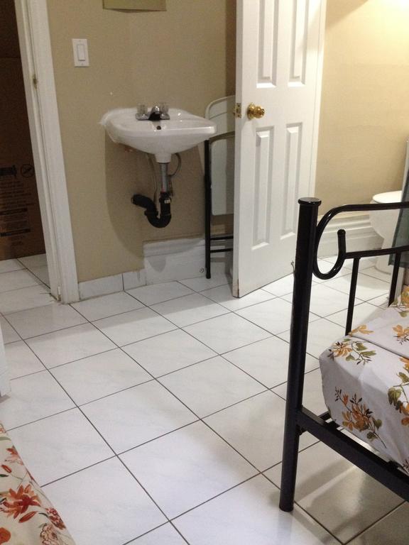 Toronto Travellers Home מראה חיצוני תמונה