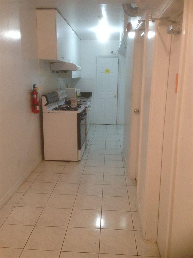 Toronto Travellers Home מראה חיצוני תמונה