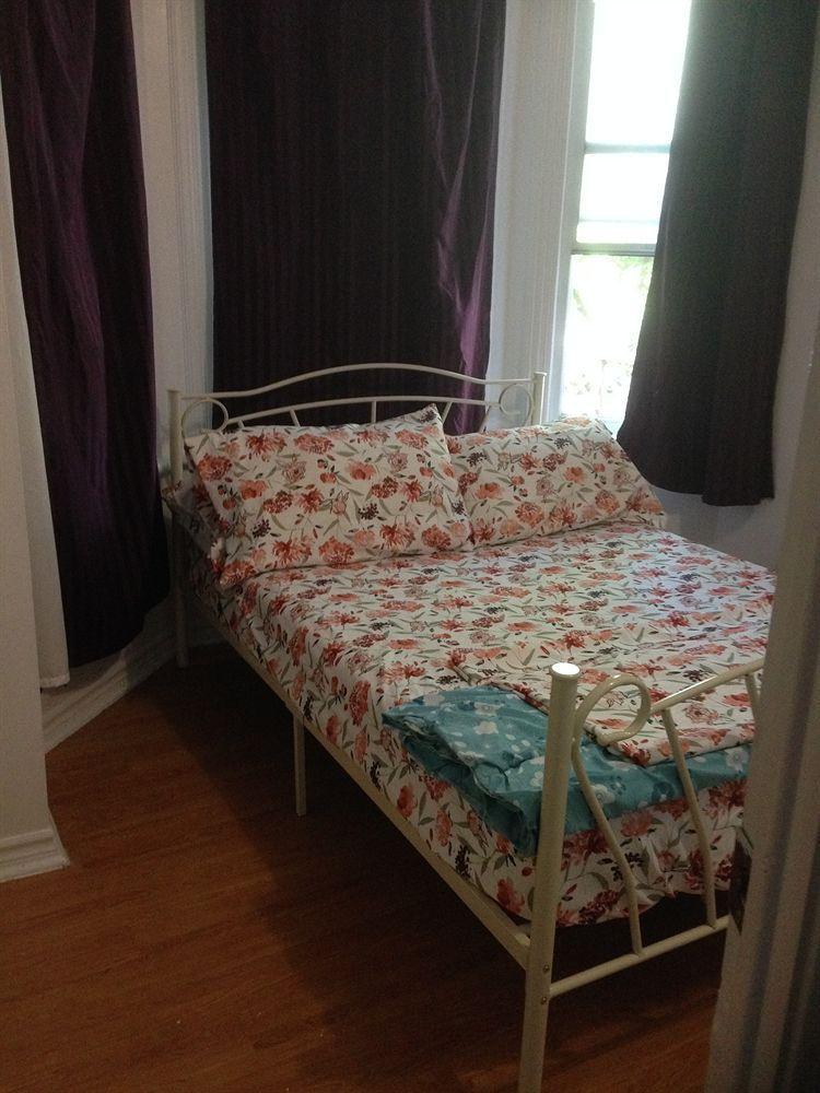 Toronto Travellers Home מראה חיצוני תמונה